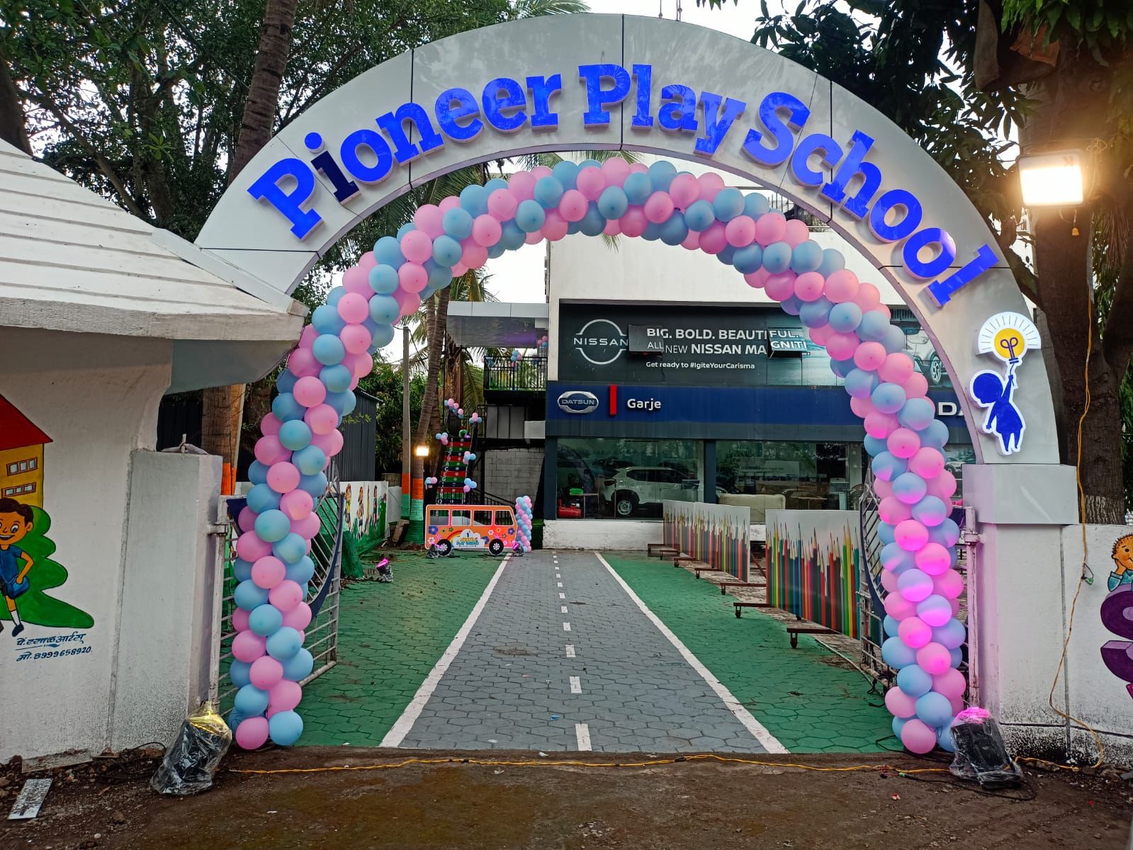 Pioneer Play School hero